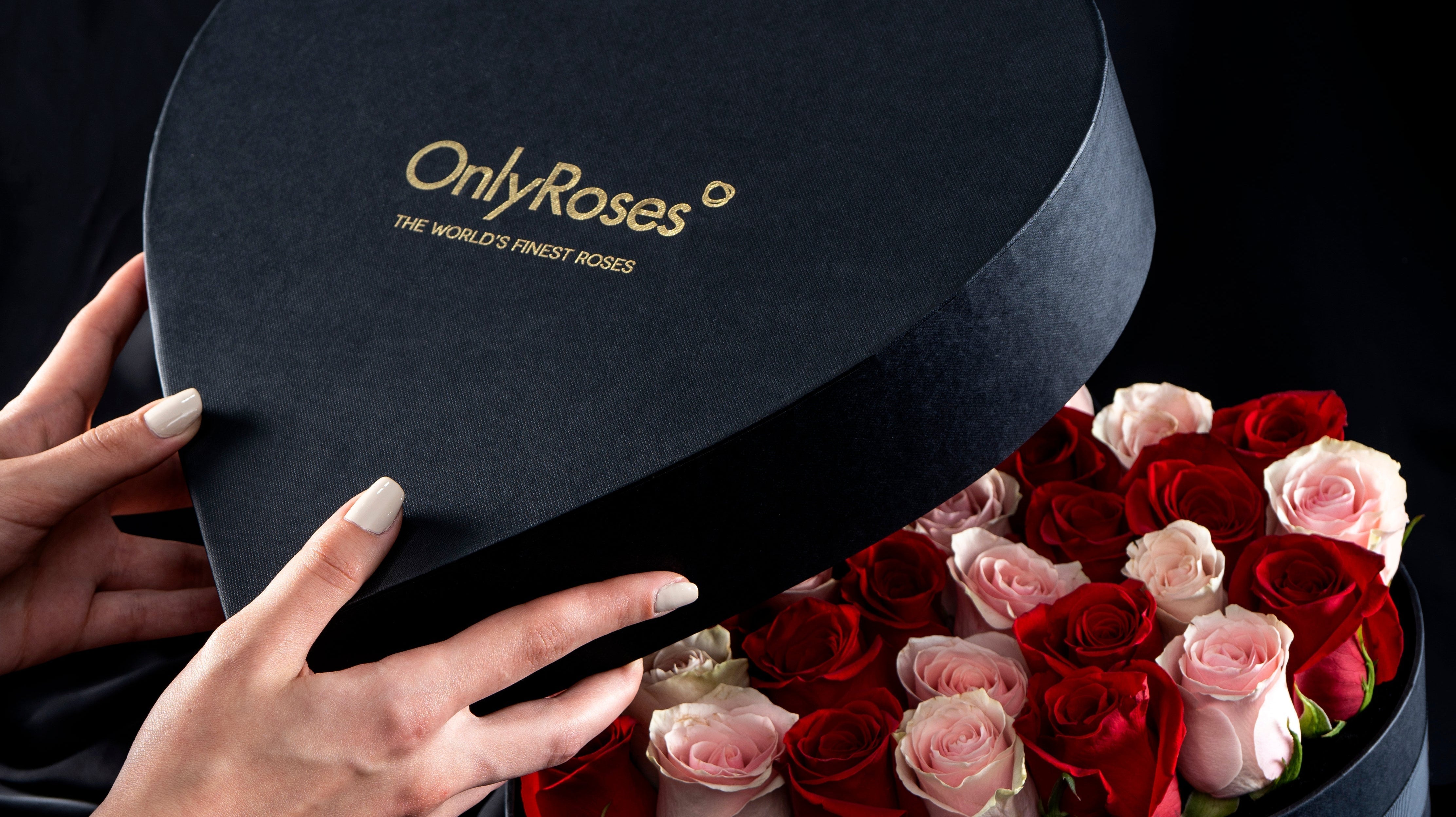 OnlyRoses Classic Rose Heart