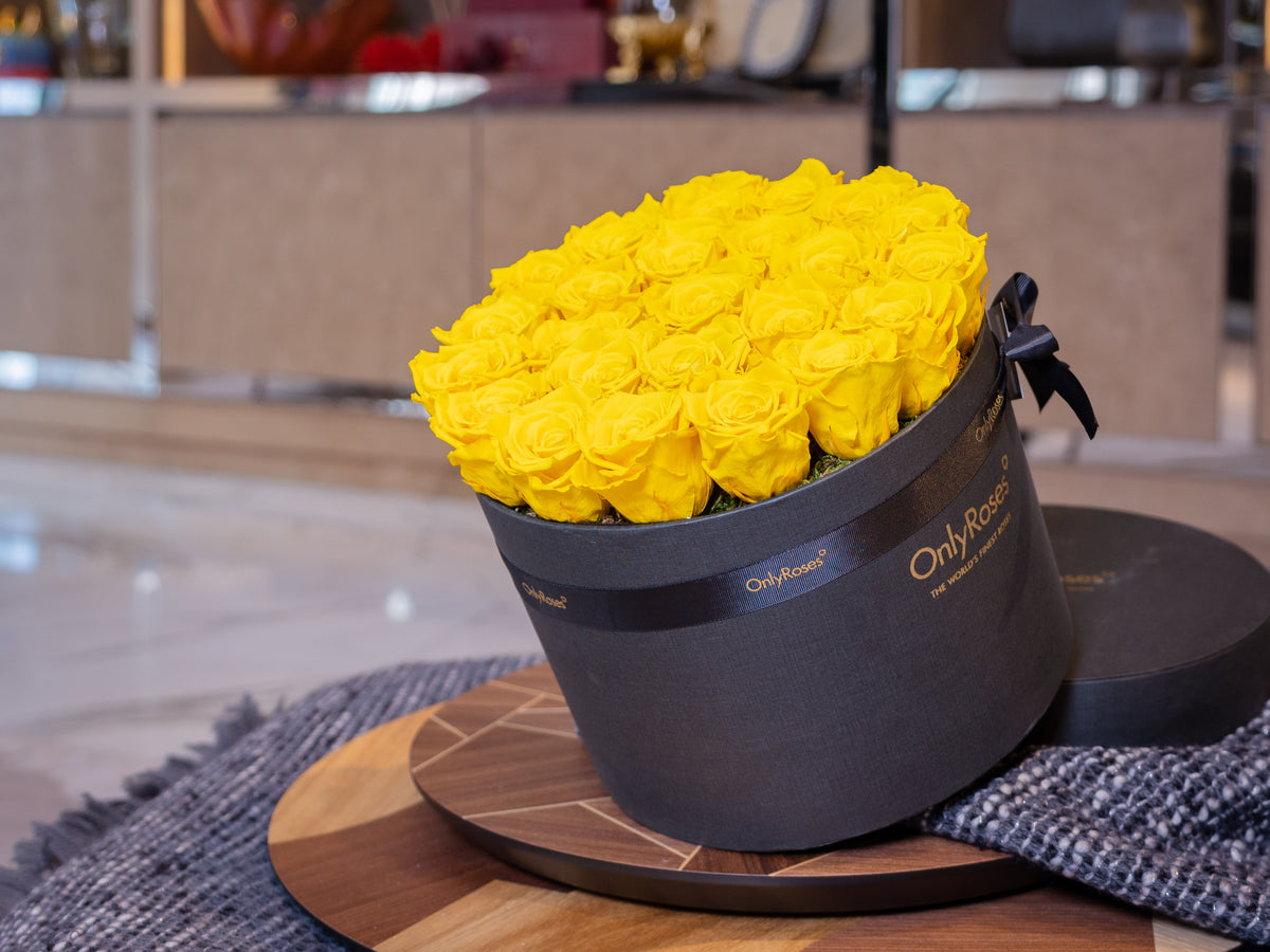 Infinity Roses Qatar Infinite Rose Waldorf | OnlyRoses Qatar
